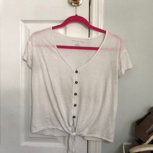 american eagle tee with tie in front